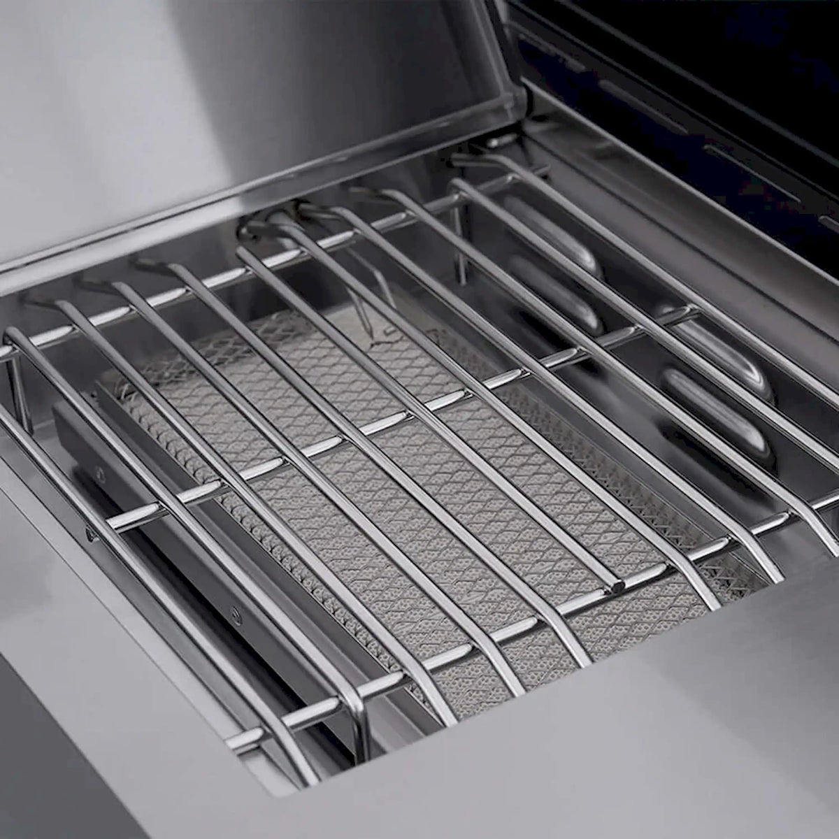 Stainless steel gas grill cooking grates with elevated warming rack bars