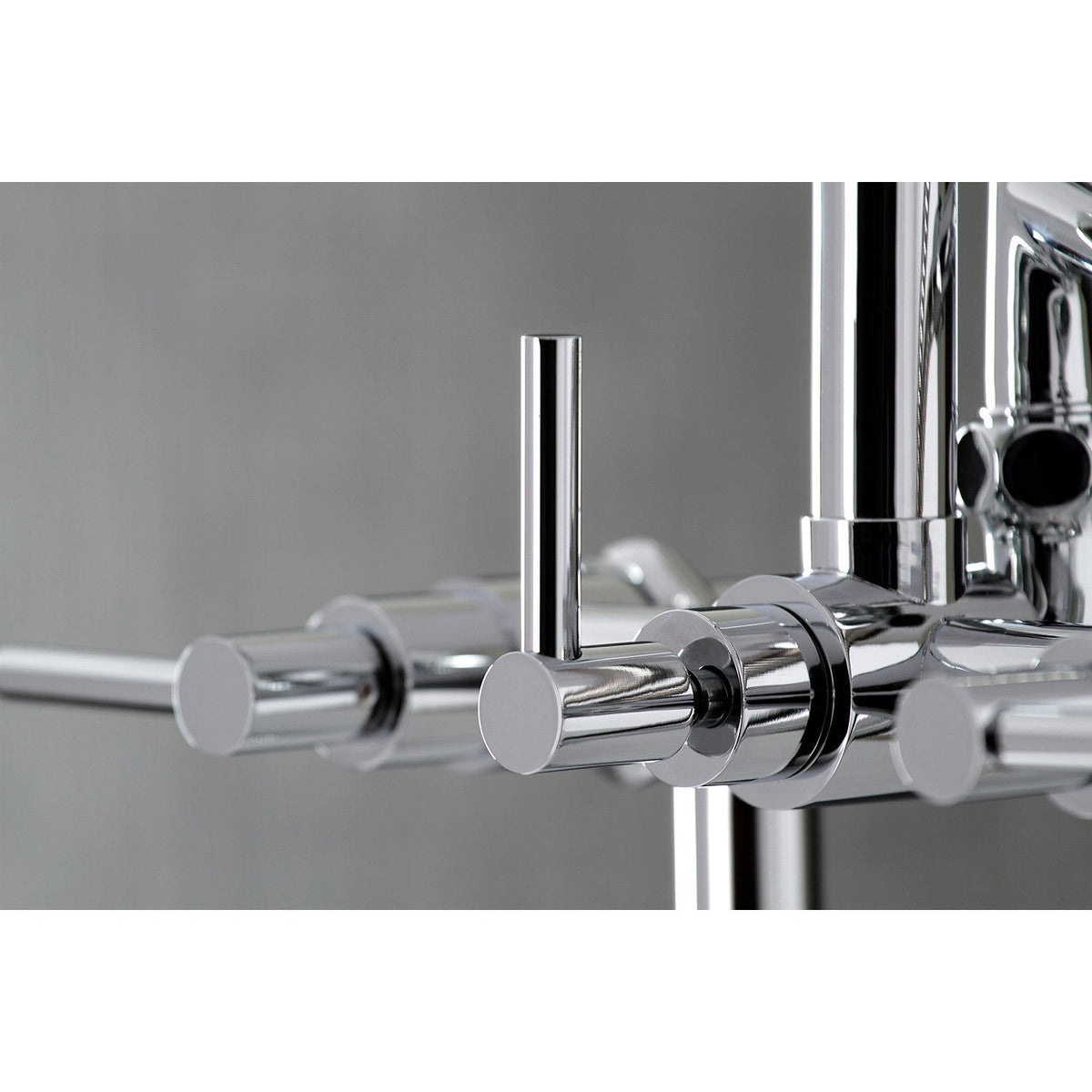 Aqua Vintage Concord 7" Center Deck-Mount Clawfoot Tub Faucet with Hand Shower in Polished Chrome