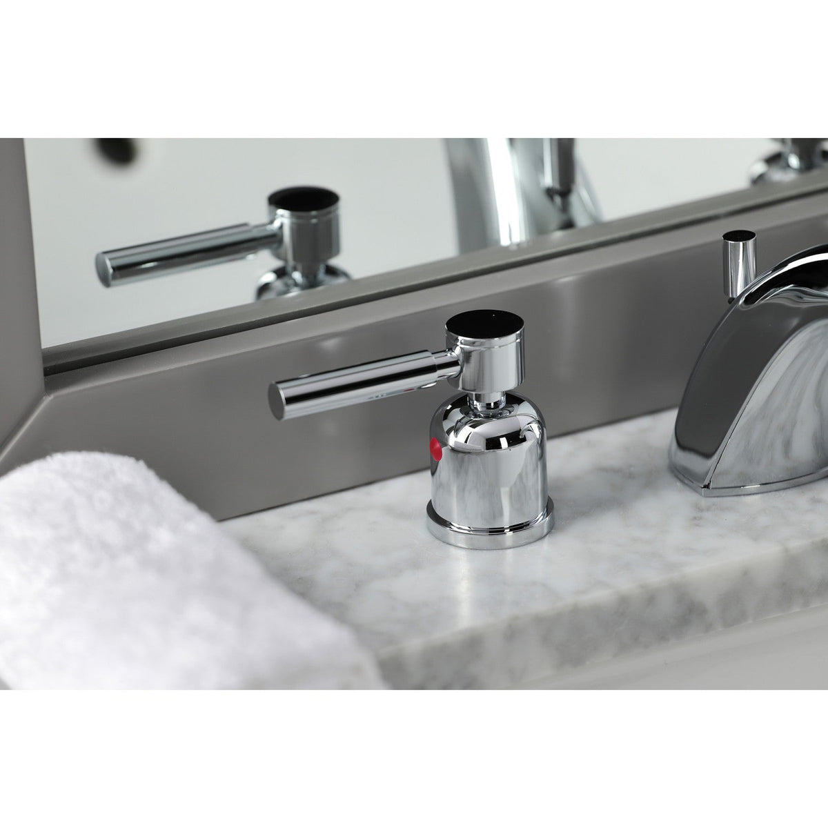 Concord Widespread Bathroom Faucet with Pop-Up Drain in Polished Chrome