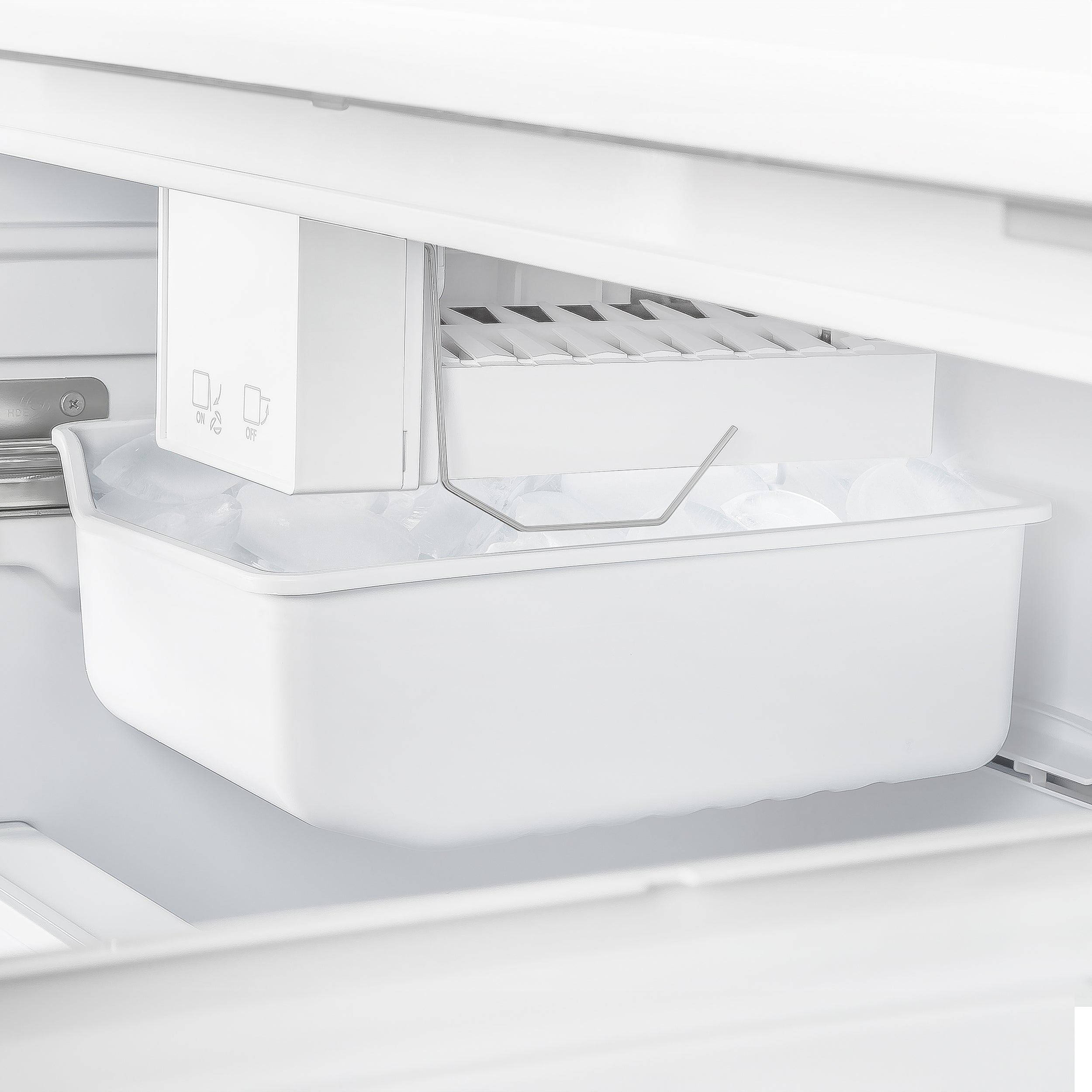 Refrigerator freezer drawer with molded bin and vented compartment interior