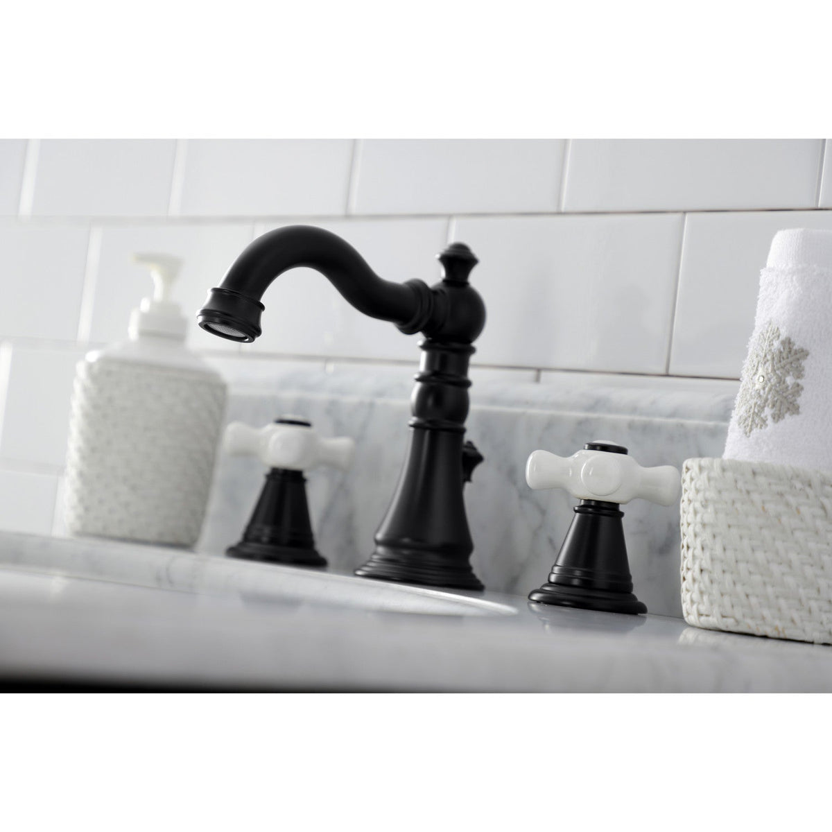 American Classic Widespread Bathroom Faucet with Brass Pop-Up in Matte Black