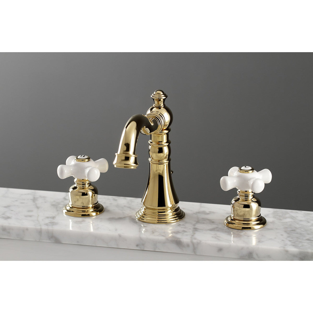 American Classic Widespread Bathroom Faucet with Pop-Up Drain in Polished Brass