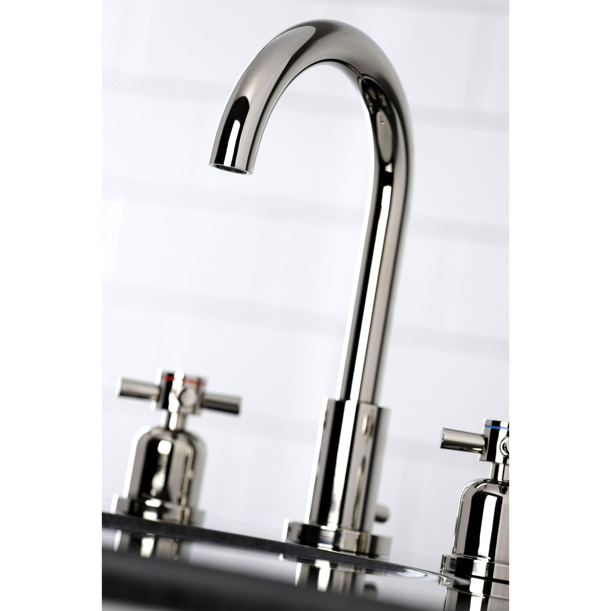 Concord Widespread Bathroom Faucet with Brass Pop-Up in Polished Nickel