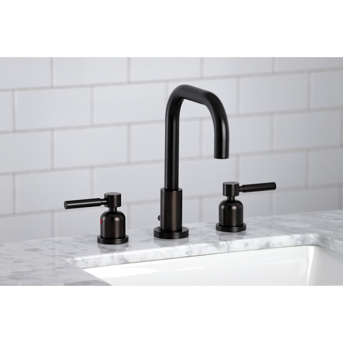 Concord Widespread Bathroom Faucet with Brass Pop-Up in Oil Rubbed Bronze