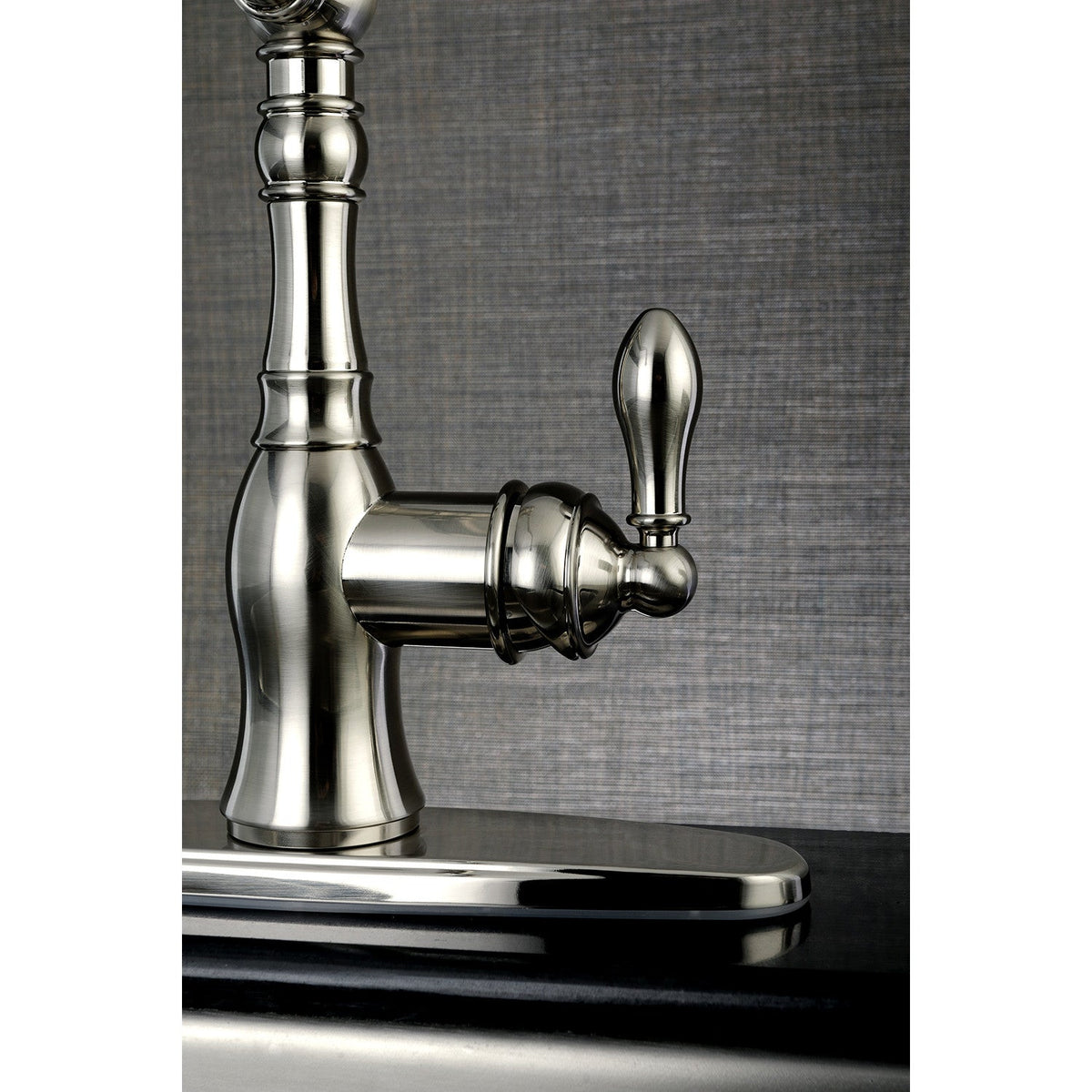 Gourmetier American Classic Single-Handle Kitchen Faucet with Side Sprayer in Brushed Nickel