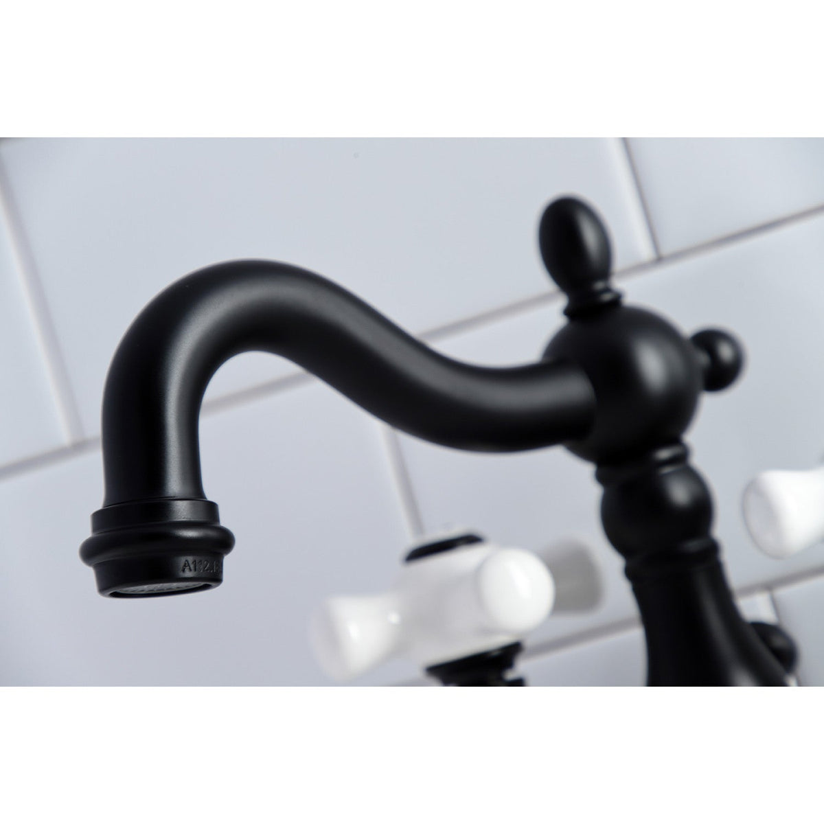 Heritage Double-Handle 4" Centerset Bathroom Faucet with Pop-Up Drain in Matte Black