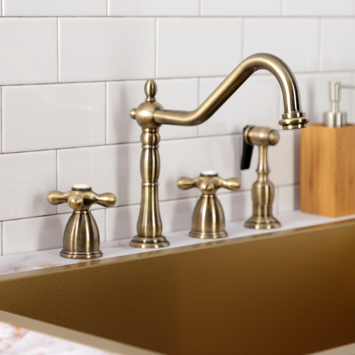 Heritage Double-Handle Widespread Kitchen Faucet with Brass Sprayer in Antique Brass