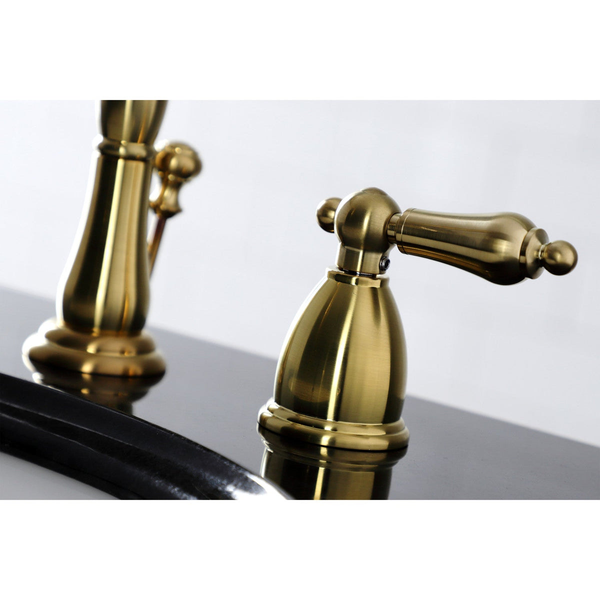 Heritage Widespread Bathroom Faucet with Brass Pop-Up in Brushed Brass
