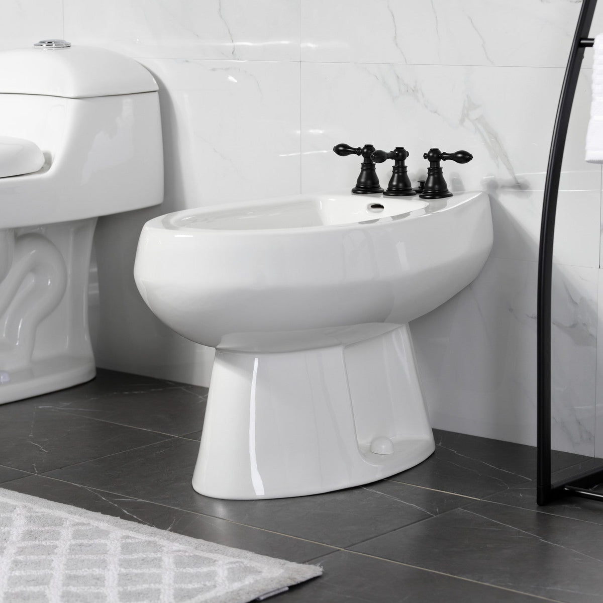 American Classic Three-Handle Bidet Faucet with Brass Pop-Up in Matte Black
