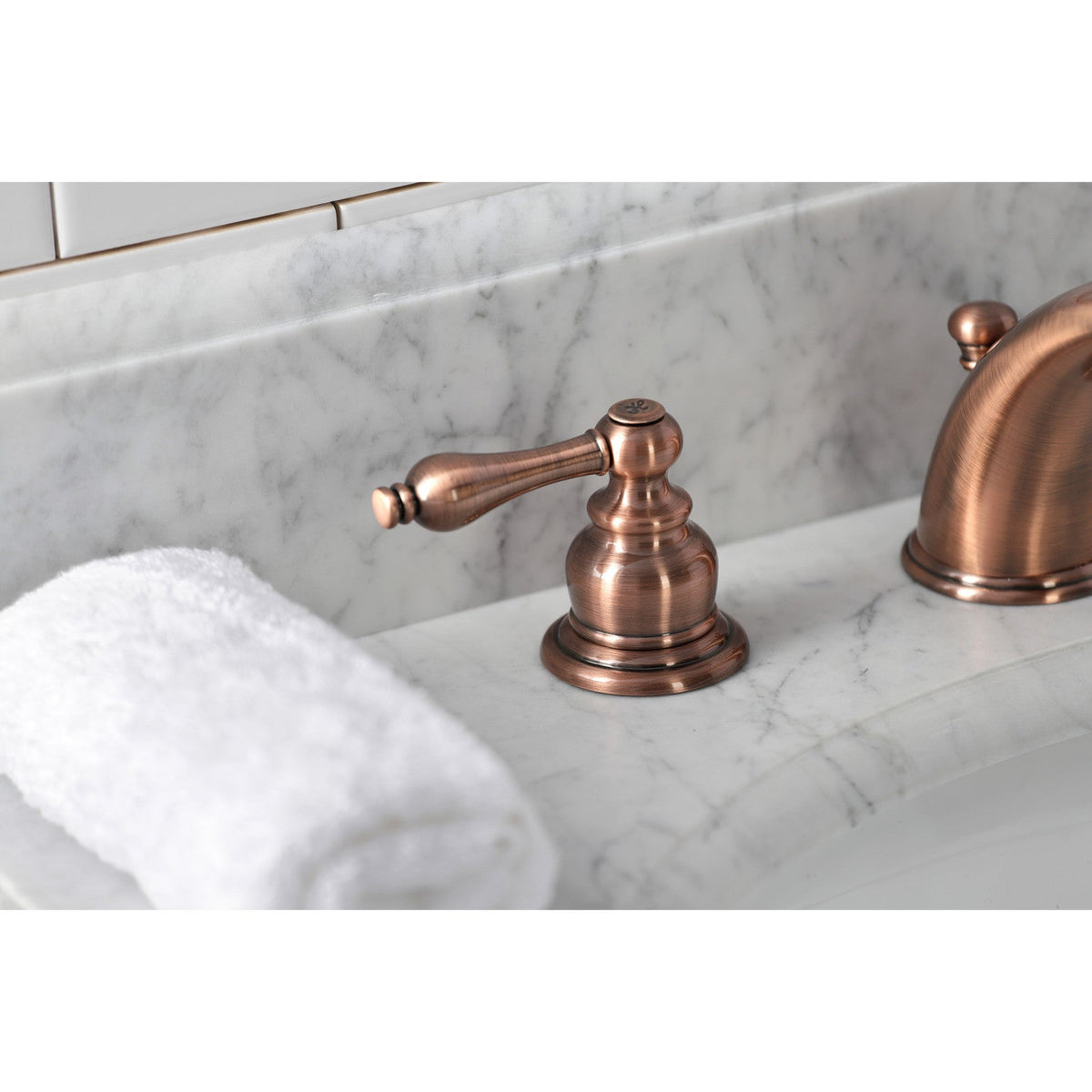 Victorian Widespread Bathroom Faucet with Pop-Up Drain in Antique Copper