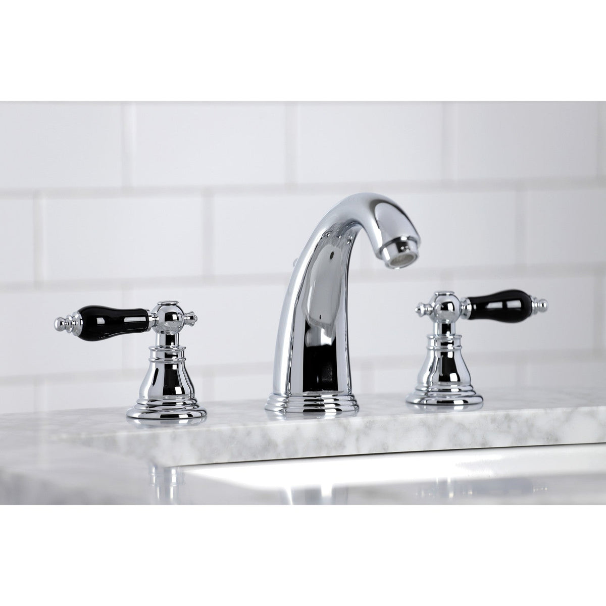 Duchess Widespread Bathroom Faucet with Pop-Up Drain in Polished Chrome