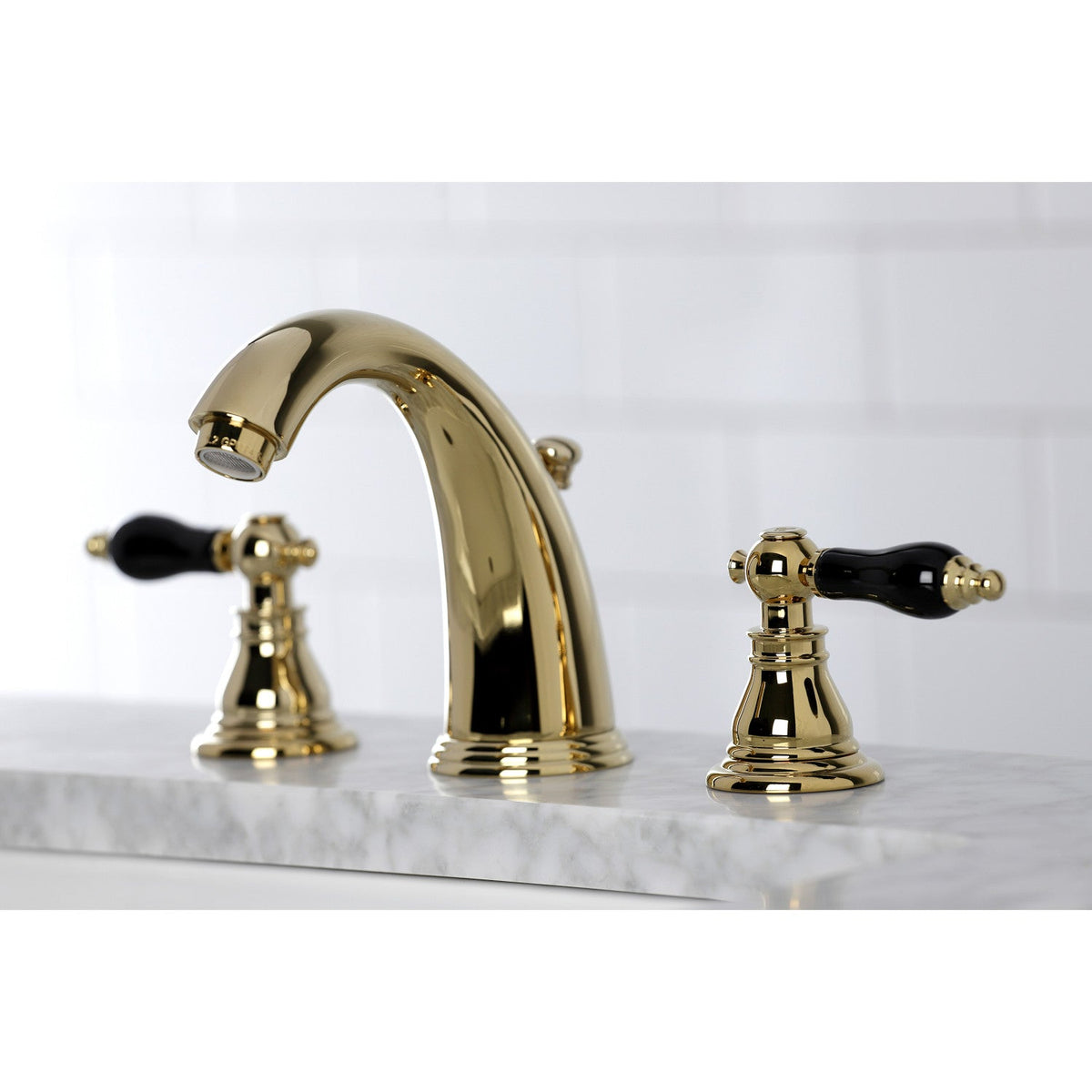 Duchess Widespread Bathroom Faucet with Pop-Up Drain in Polished Brass