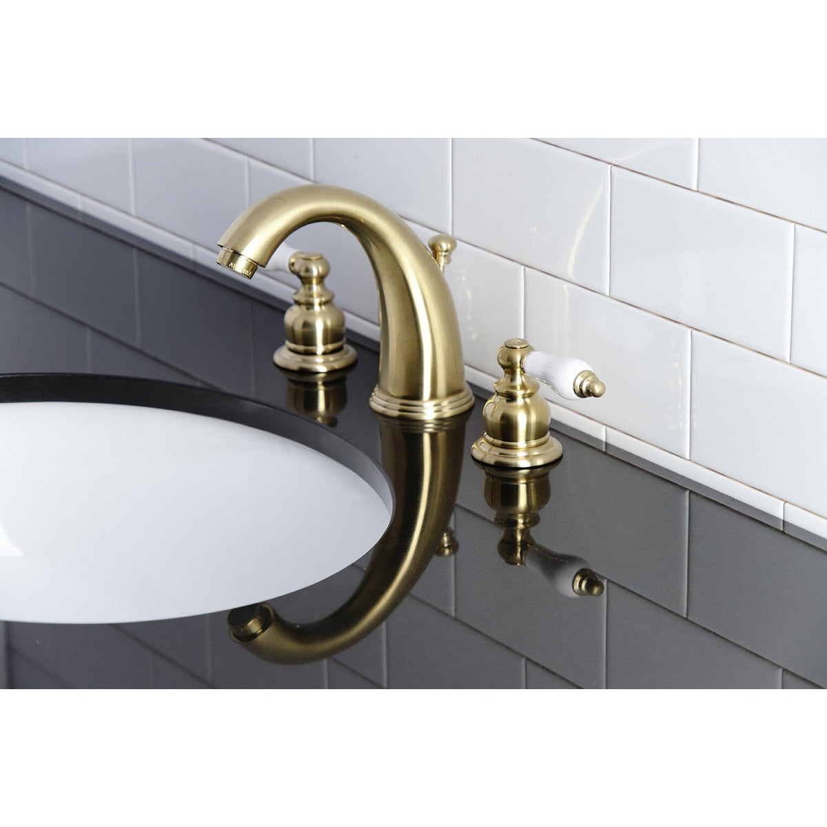 Victorian Widespread Bathroom Faucet with Pop-Up Drain in Brushed Brass