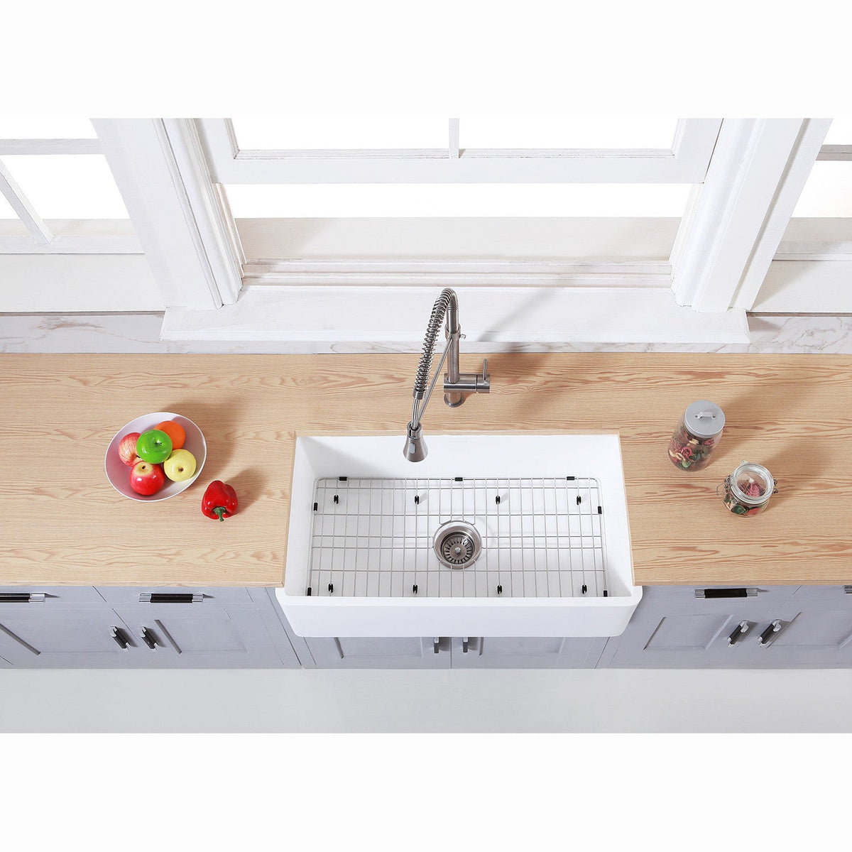 Gourmetier 33" x 18" Farmhouse Kitchen Sink with Strainer and Grid in Matte White/Brushed