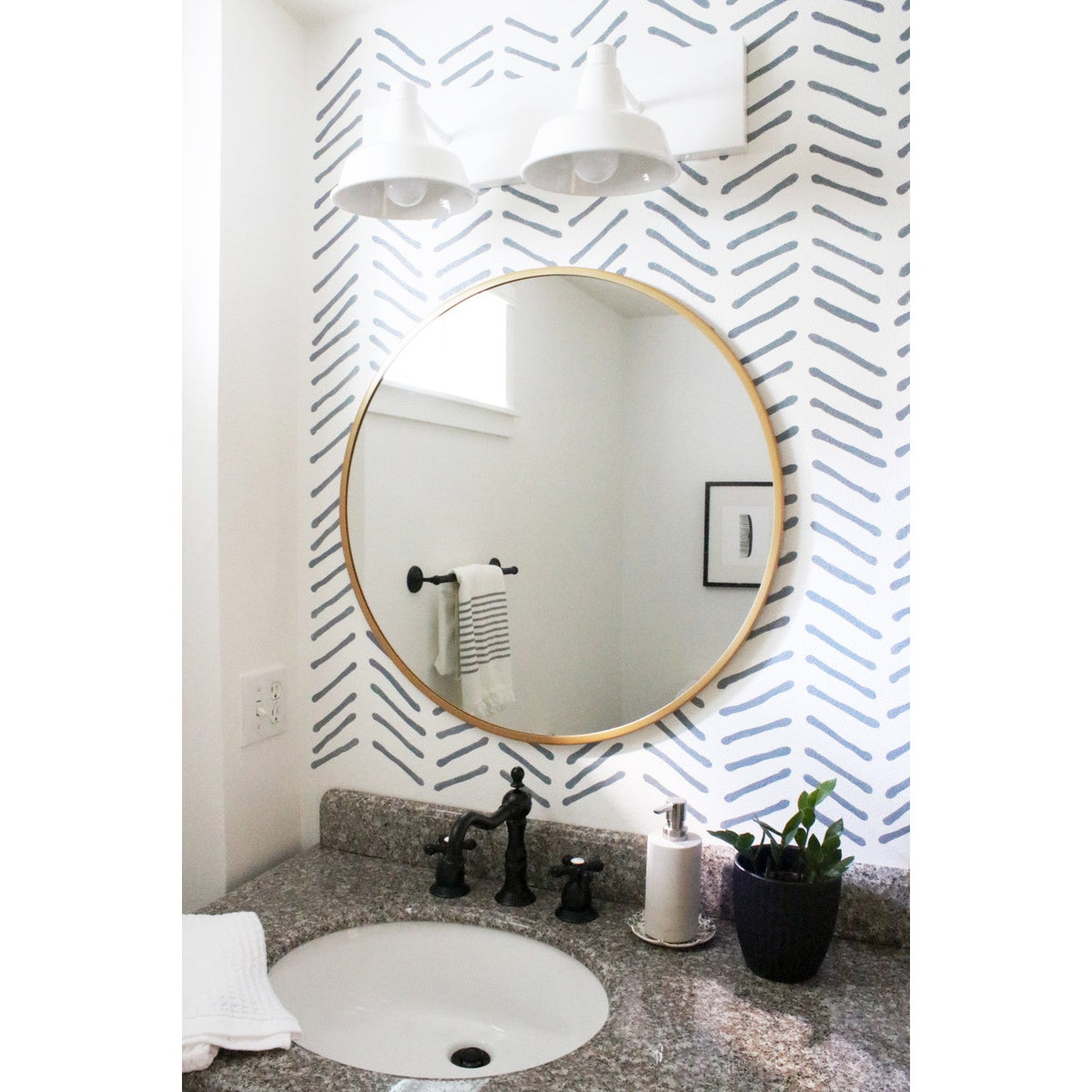 Heritage Widespread Bathroom Faucet with Brass Pop-Up in Matte Black