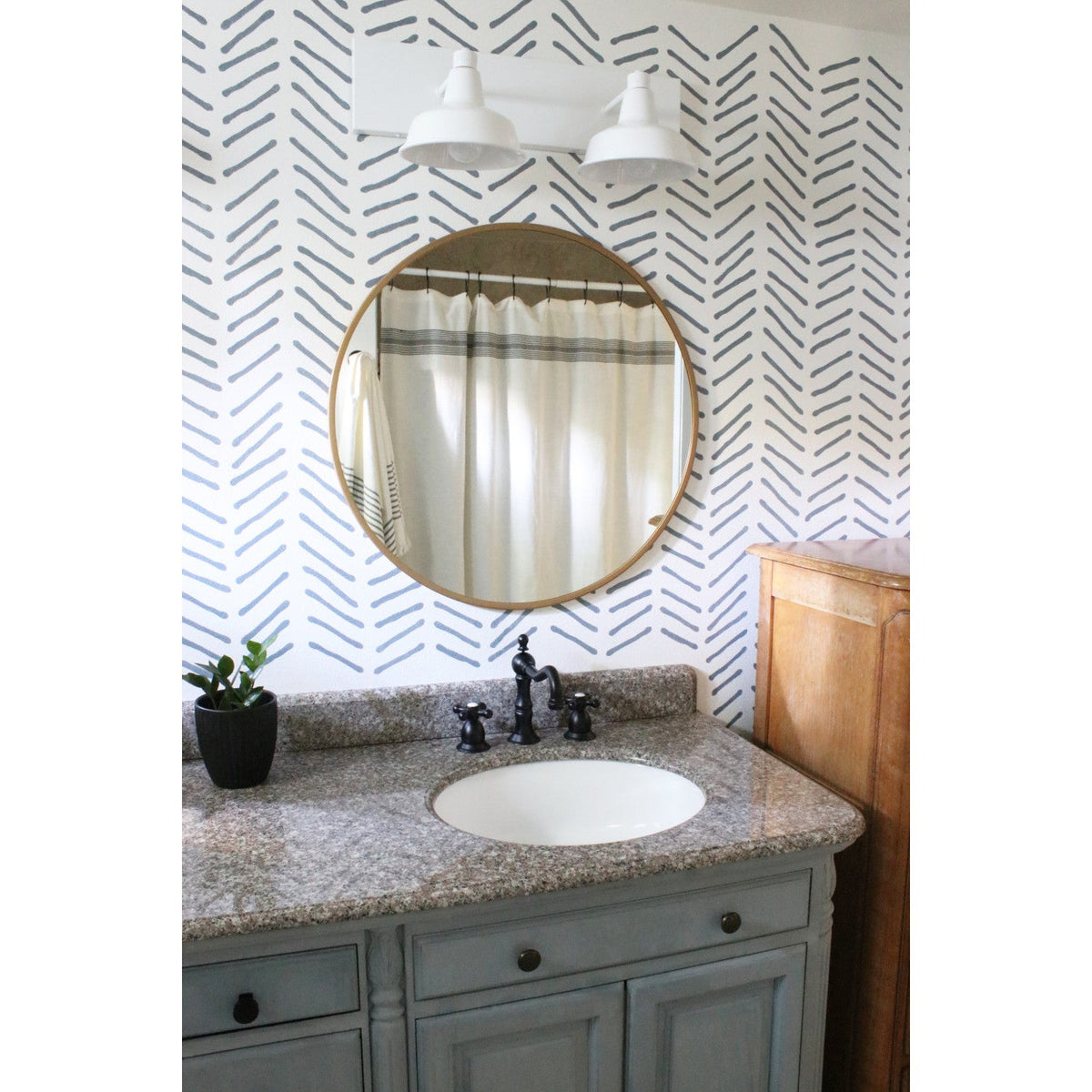 Heritage Widespread Bathroom Faucet with Brass Pop-Up in Matte Black