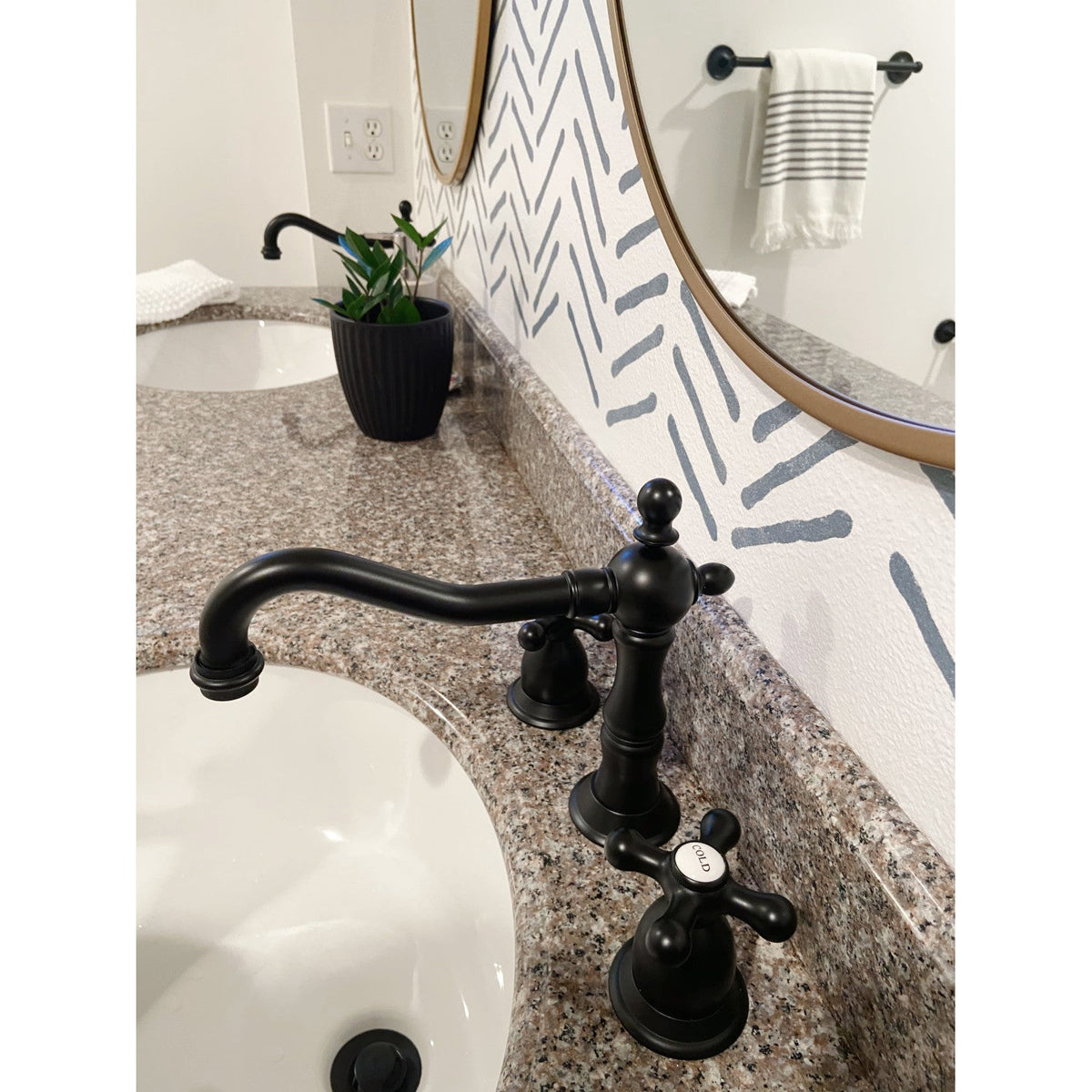 Heritage Widespread Bathroom Faucet with Brass Pop-Up in Matte Black