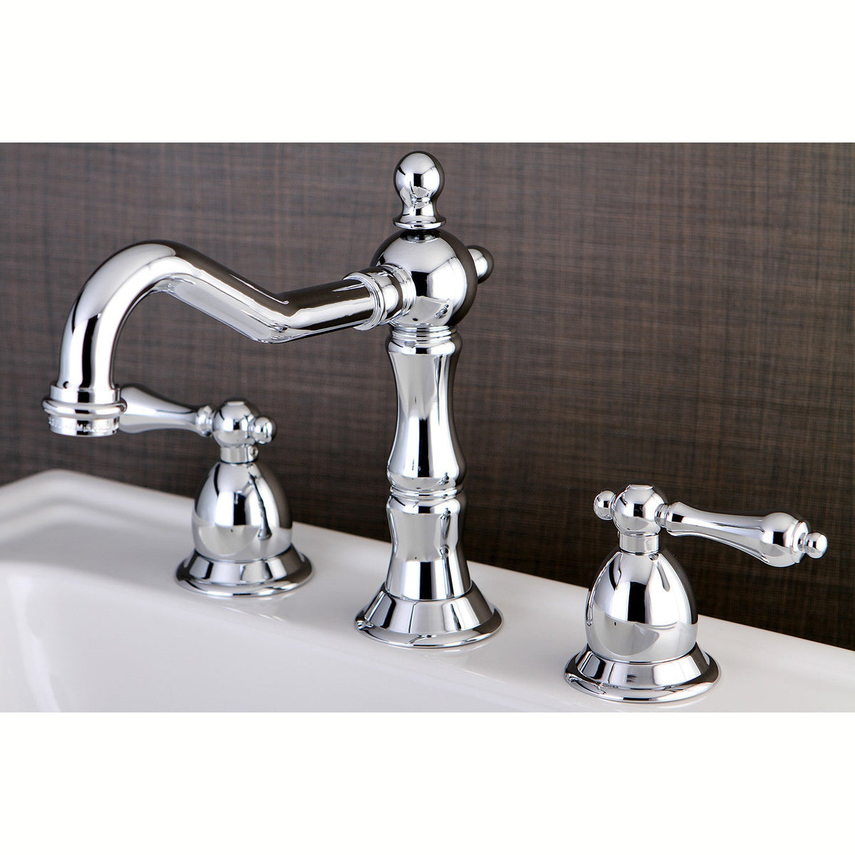 Heritage Widespread Bathroom Faucet with Brass Pop-Up in Polished Chrome
