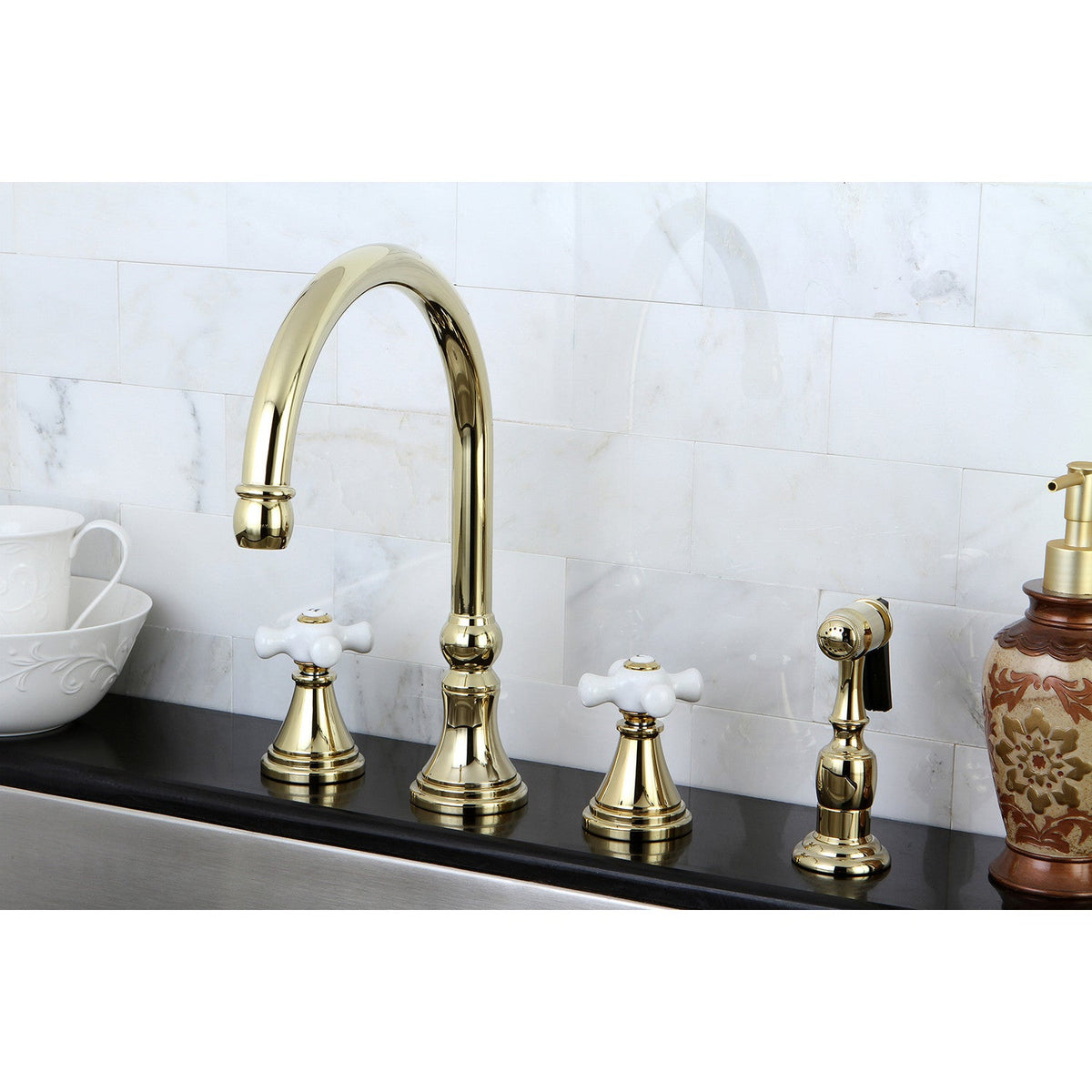 Governor Double-Handle Widespread Kitchen Faucet with Brass Sprayer in Polished Brass