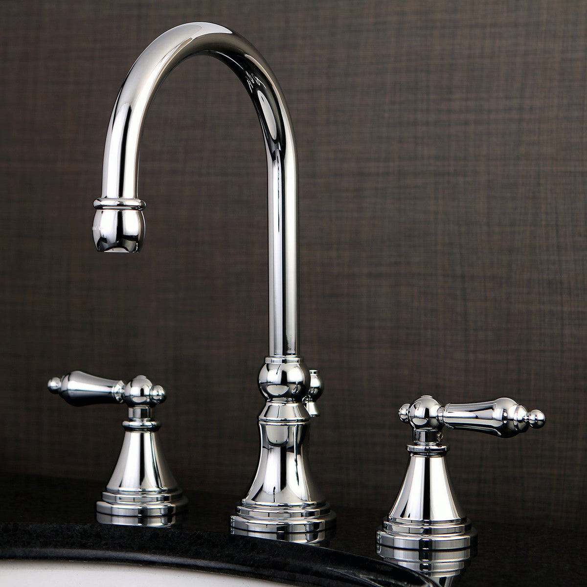 Governor Widespread Bathroom Faucet with Brass Pop-Up in Polished Chrome