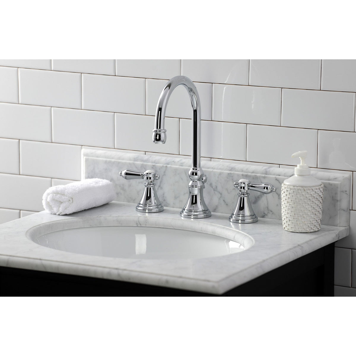 Heirloom Widespread Bathroom Faucet with Brass Pop-Up in Polished Chrome