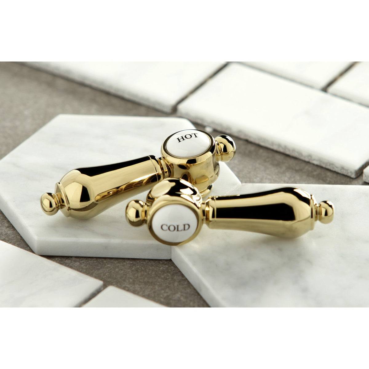 Heirloom Widespread Bathroom Faucet with Brass Pop-Up in Polished Brass
