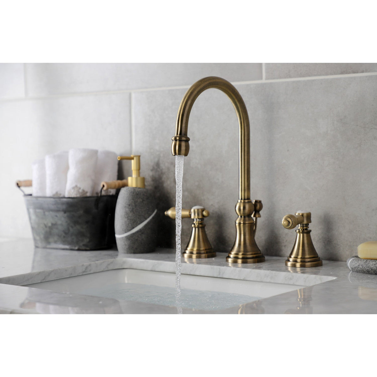 Heirloom Widespread Bathroom Faucet with Brass Pop-Up in Antique Brass