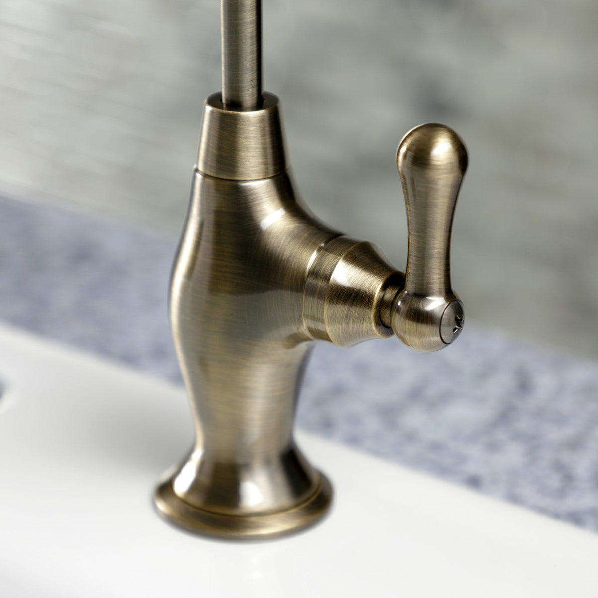 Restoration Single-Handle Water Filtration Faucet in Antique Brass