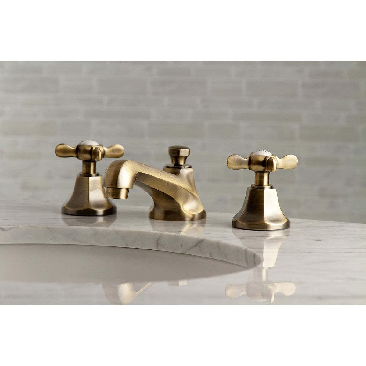 Essex Widespread Bathroom Faucet with Brass Pop-Up in Antique Brass