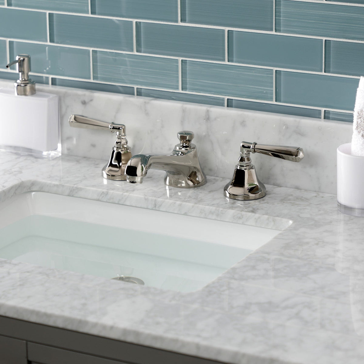 Metropolitan Widespread Bathroom Faucet with Brass Pop-Up in Polished Nickel