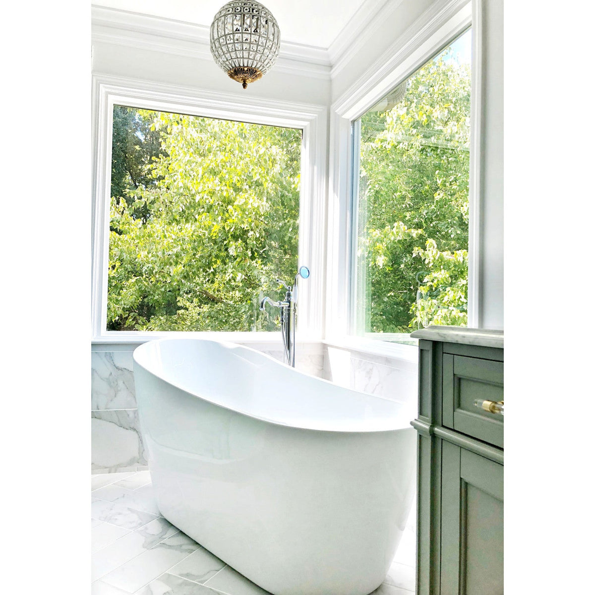 English Country Freestanding Tub Faucet with Hand Shower in Polished Chrome