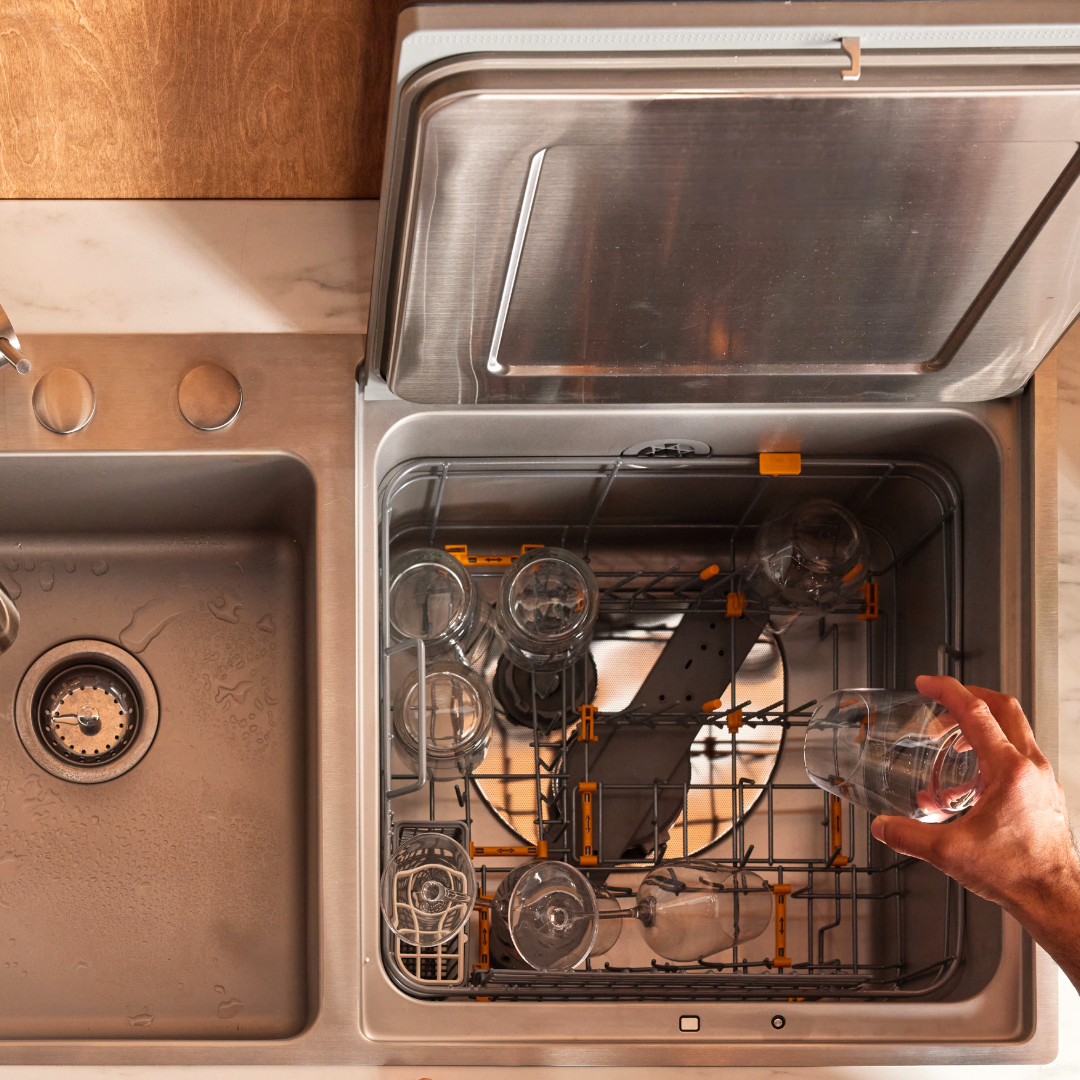Fotile VersaWash 3-in-1 In-Sink Produce Cleaner and Dishwasher with HydroJet & Turbulence Technology, 4 Place Settings, 15-Minute Quick Wash, and Triple Drying System - Right Dishwasher in Black Tempered Glass (SD2F-P5)