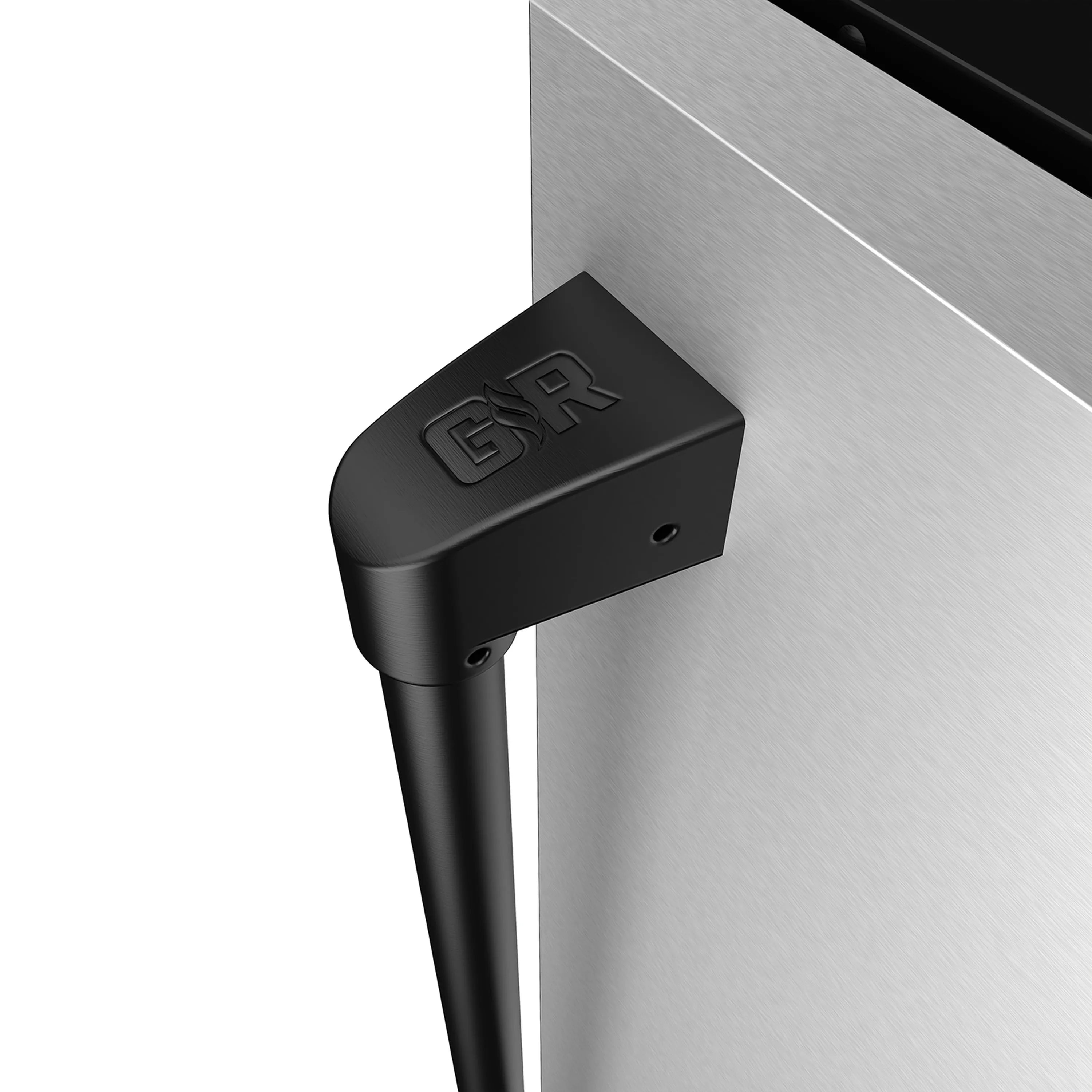 Black handle with embossed DR logo on stainless ice maker exterior