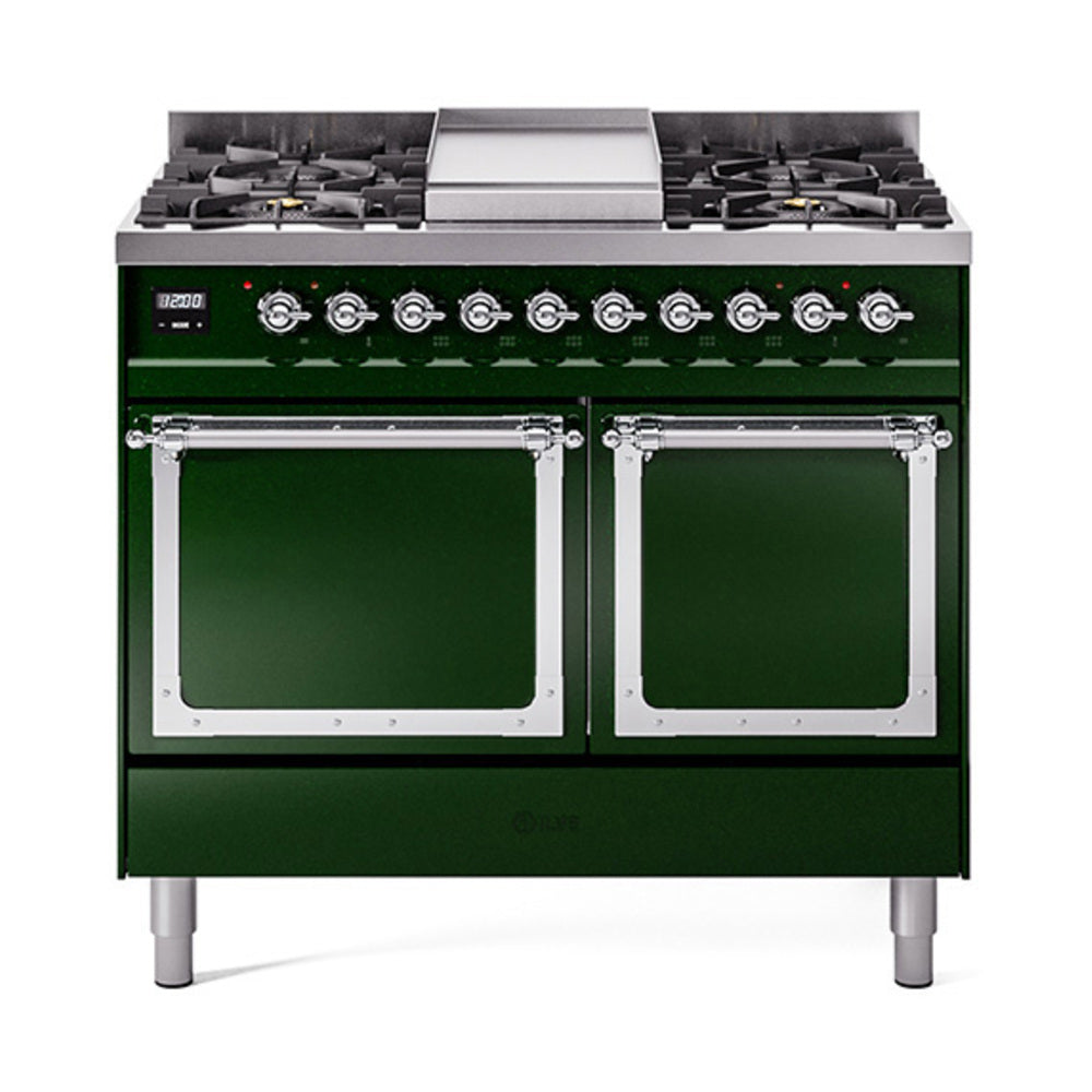 Emerald green dual fuel range with chrome trim, two solid oven doors and control knobs