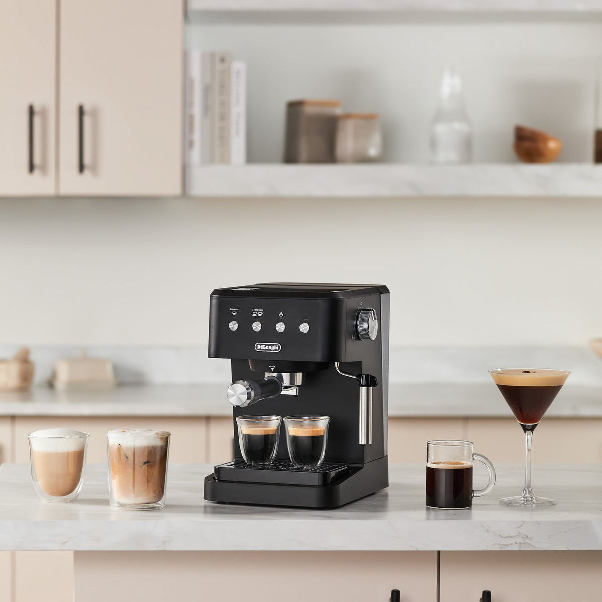 De'Longhi 15 Bar Pump Manual Espresso Machine in Matte Black (EM350BK) - image 13