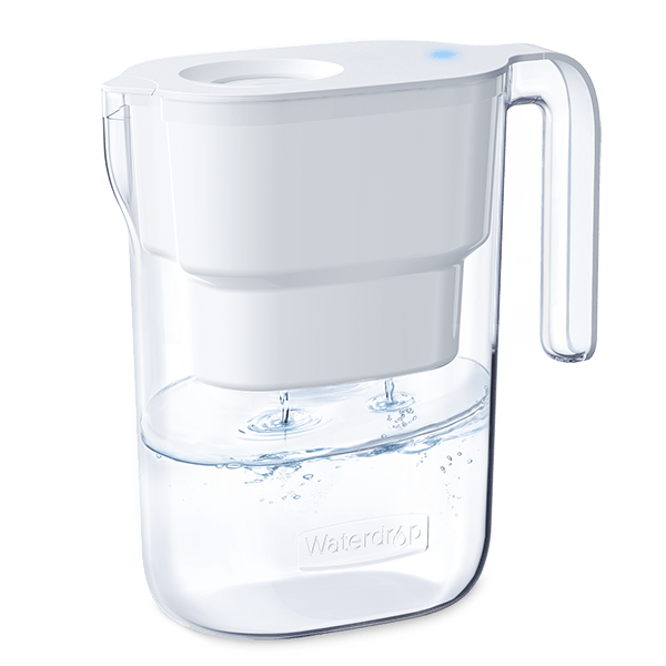 White water filter pitcher with hinged flip-top lid and built-in spout