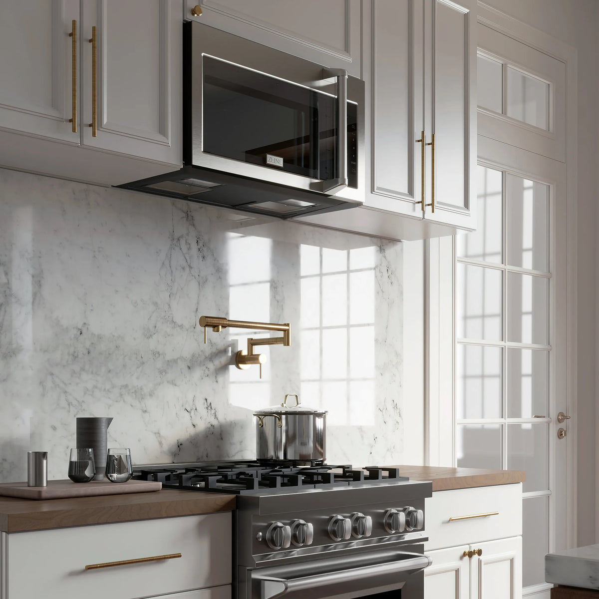 ZLINE Over-The-Range Microwave Oven and Hood Combo In Stainless Steel with Traditional Handle (MWO-OTR-H-30)