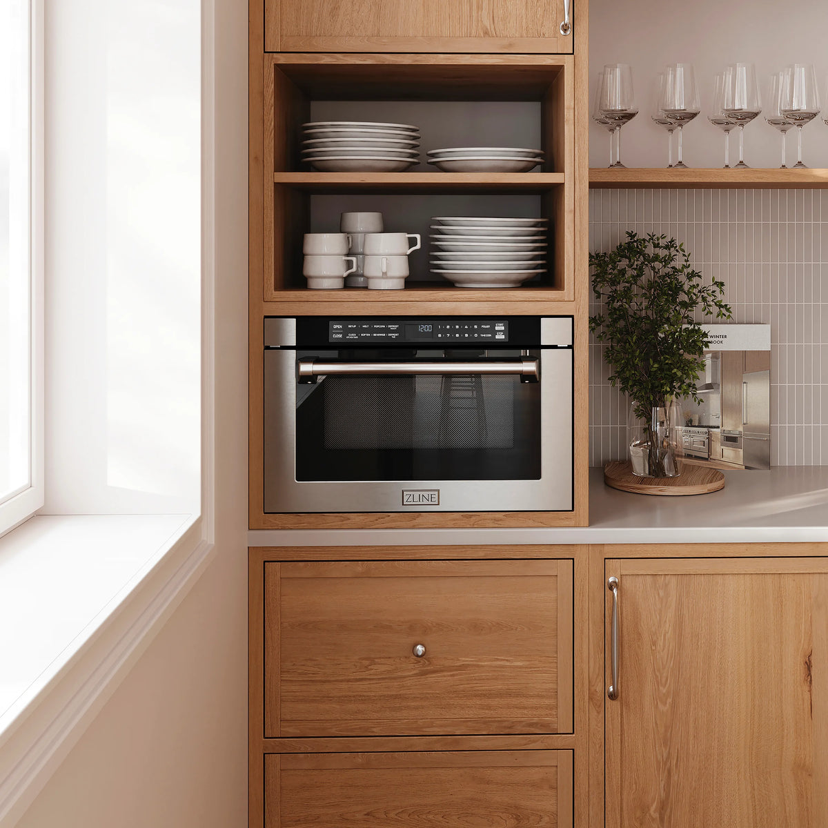 ZLINE 24-Inch 1.2 cu. ft. Built-in Microwave Drawer with a Traditional Handle in Stainless Steel (MWD-1-H)