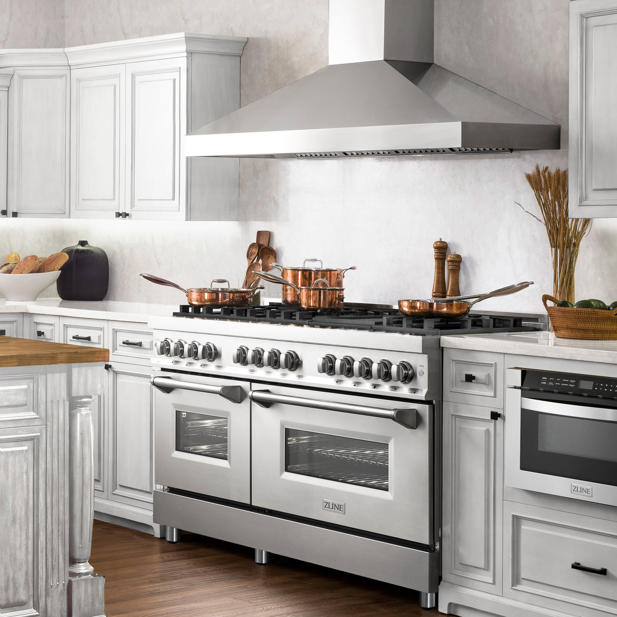 ZLINE 60-Inch Professional Convertible Vent Wall Mount Range Hood in Stainless Steel (597-60)