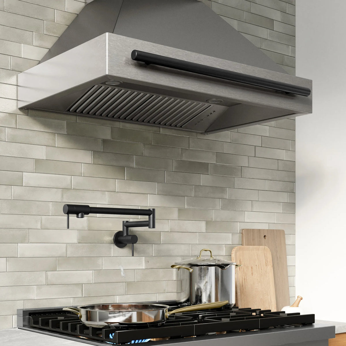 ZLINE Autograph Edition 36-Inch Wall Mount Range Hood Helix Handle in Matte Black