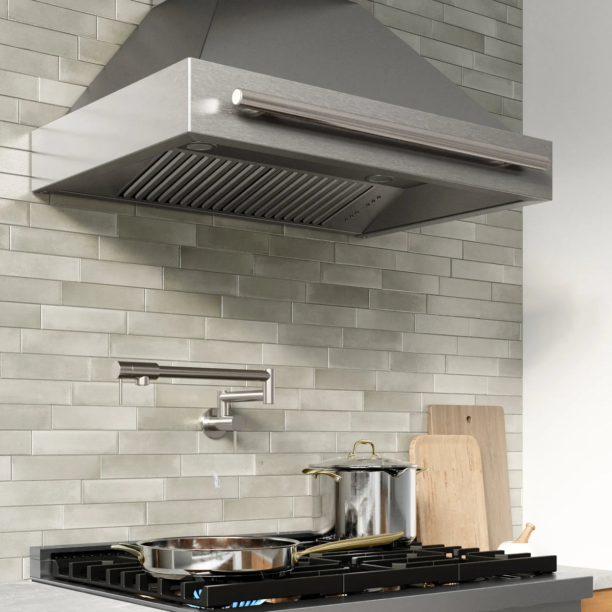 ZLINE 36-Inch Wall Mount Range Hood Helix Handle in Stainless Steel