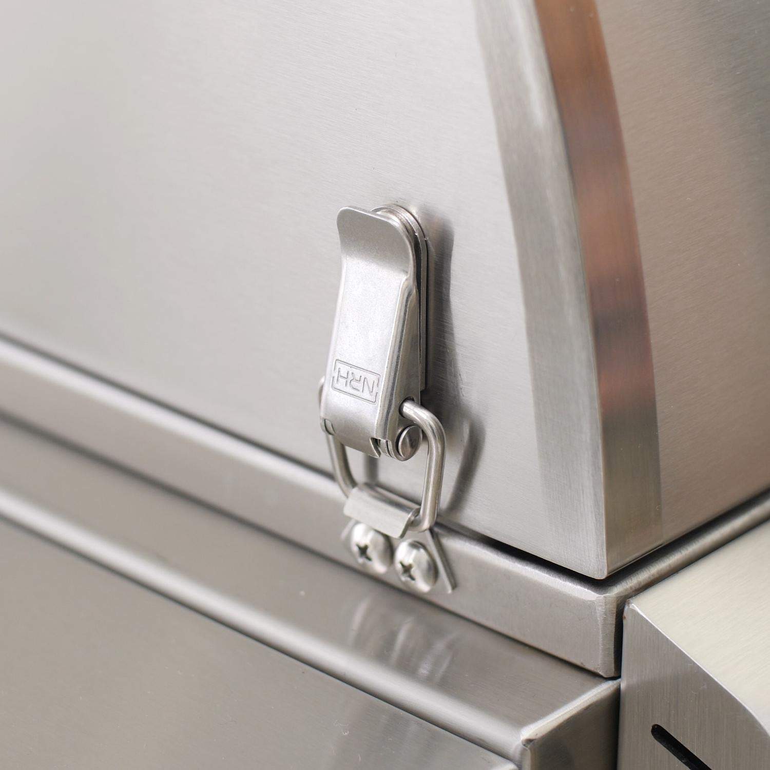 Stainless steel latch handle on grill side access door