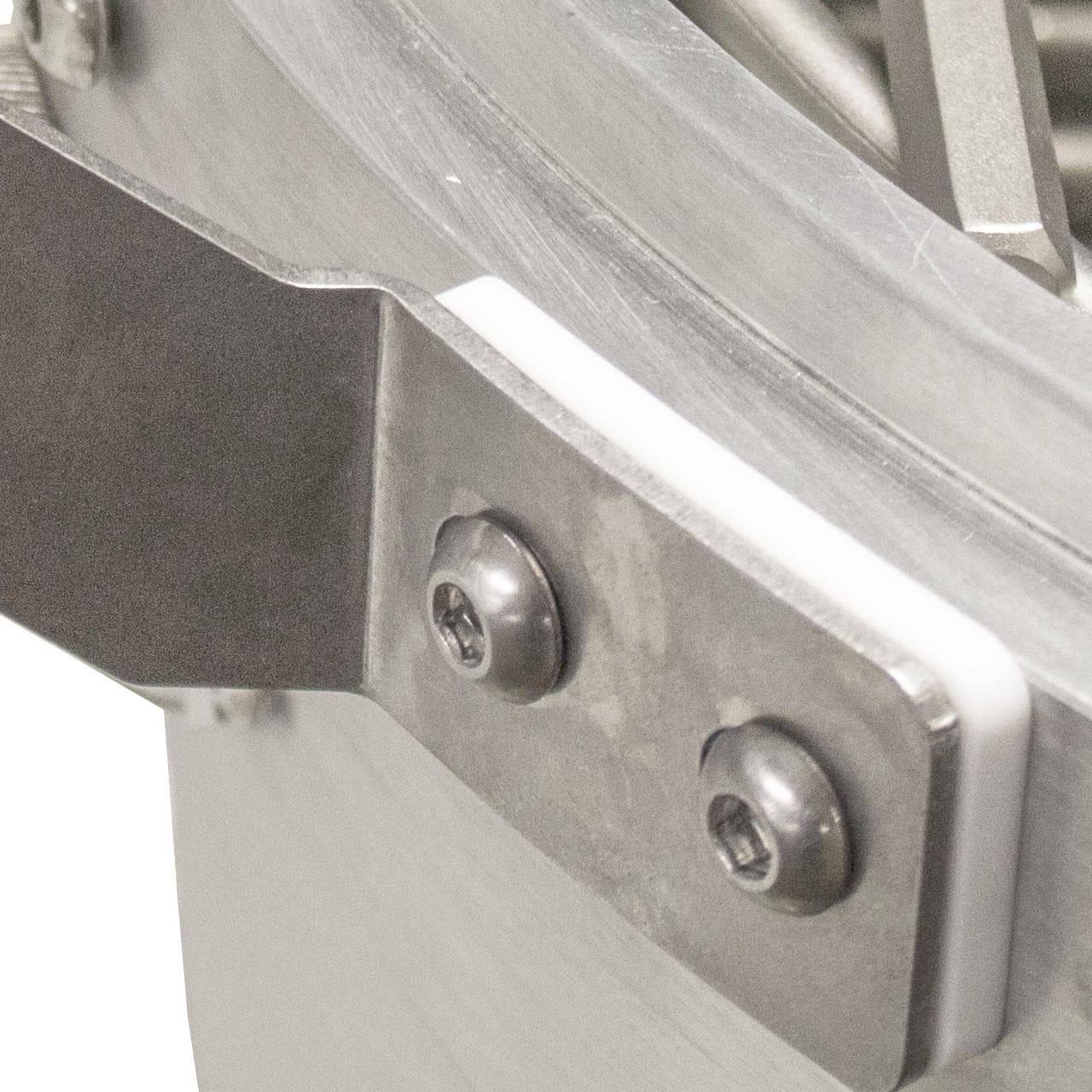 Stainless steel mounting brackets with screws for grill handles