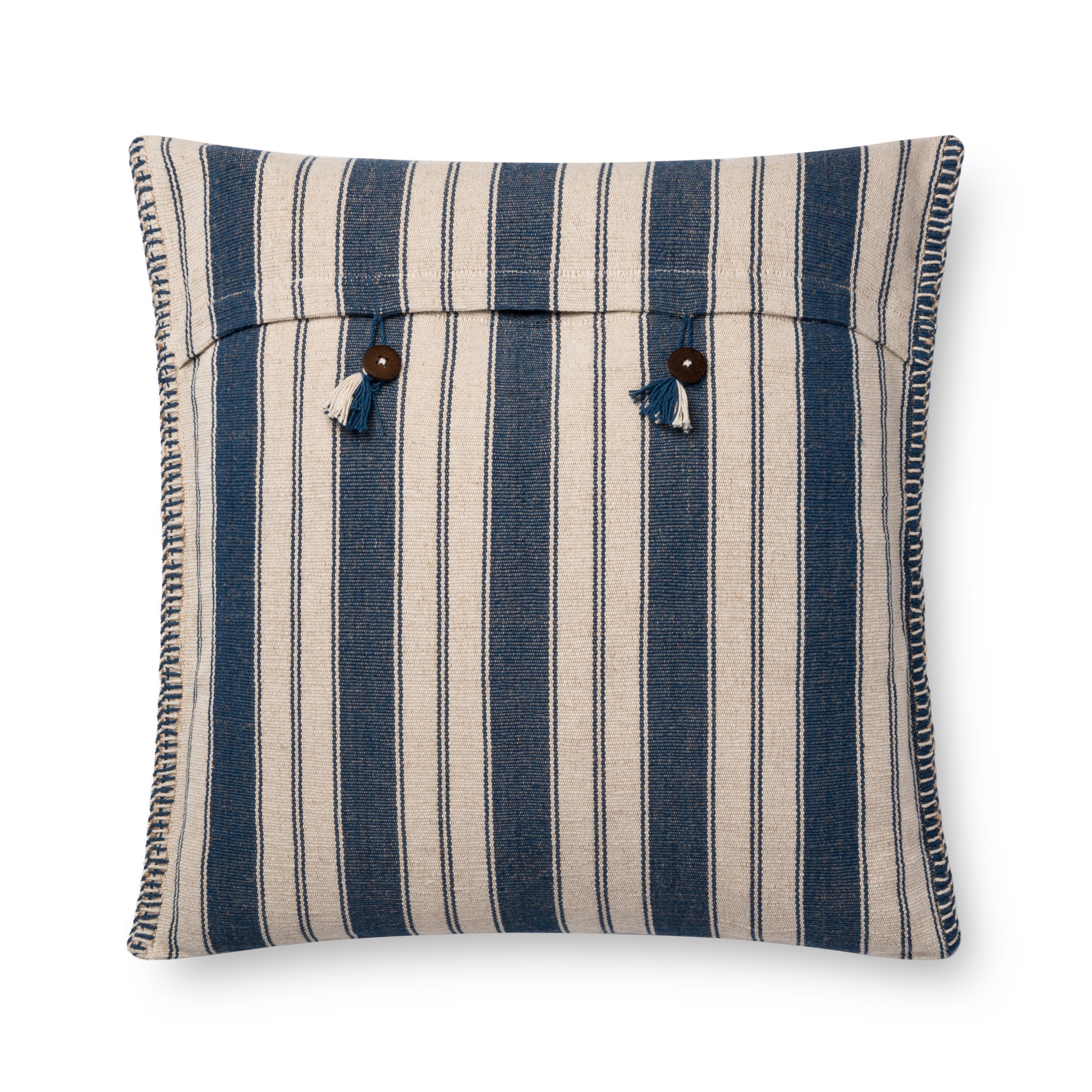 Loloi Pillows With Down Fill In Indigo / Natural (P0720)