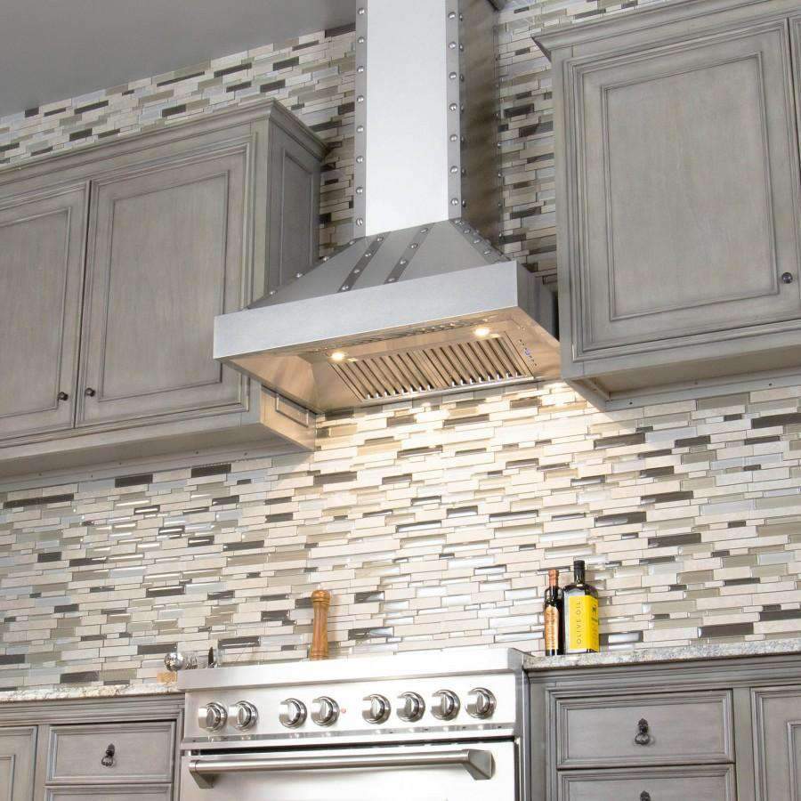 Stainless steel wall range hood with chimney vent and baffle filter openings