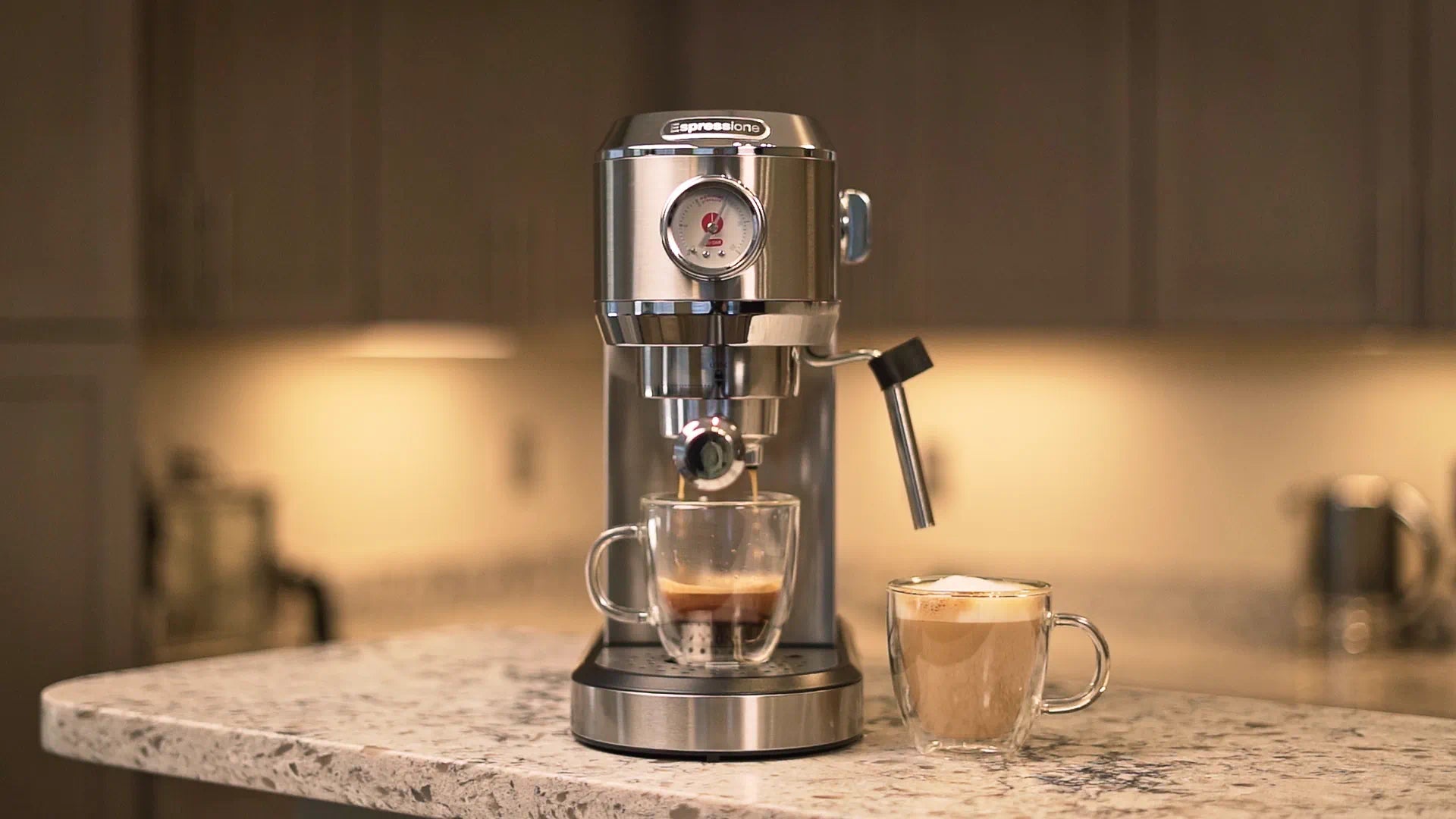 Espressione Flex manual espresso machine, chrome with black base