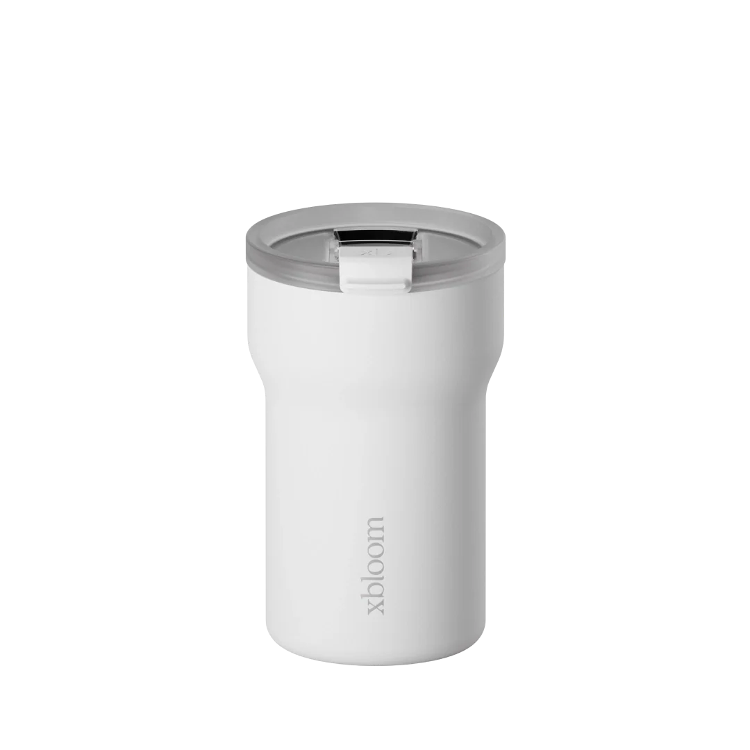 White passenger tumbler with clear flip-top lid