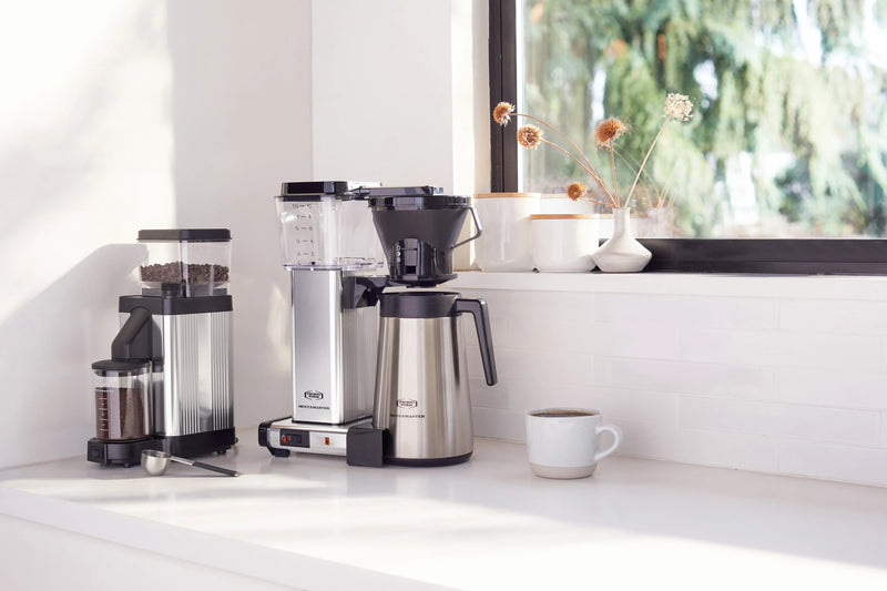Moccamaster KM5 Burr Grinder in Polished Silver with 50 mm Burrs Hopper Capacity, 8.8 ounces (49520)
