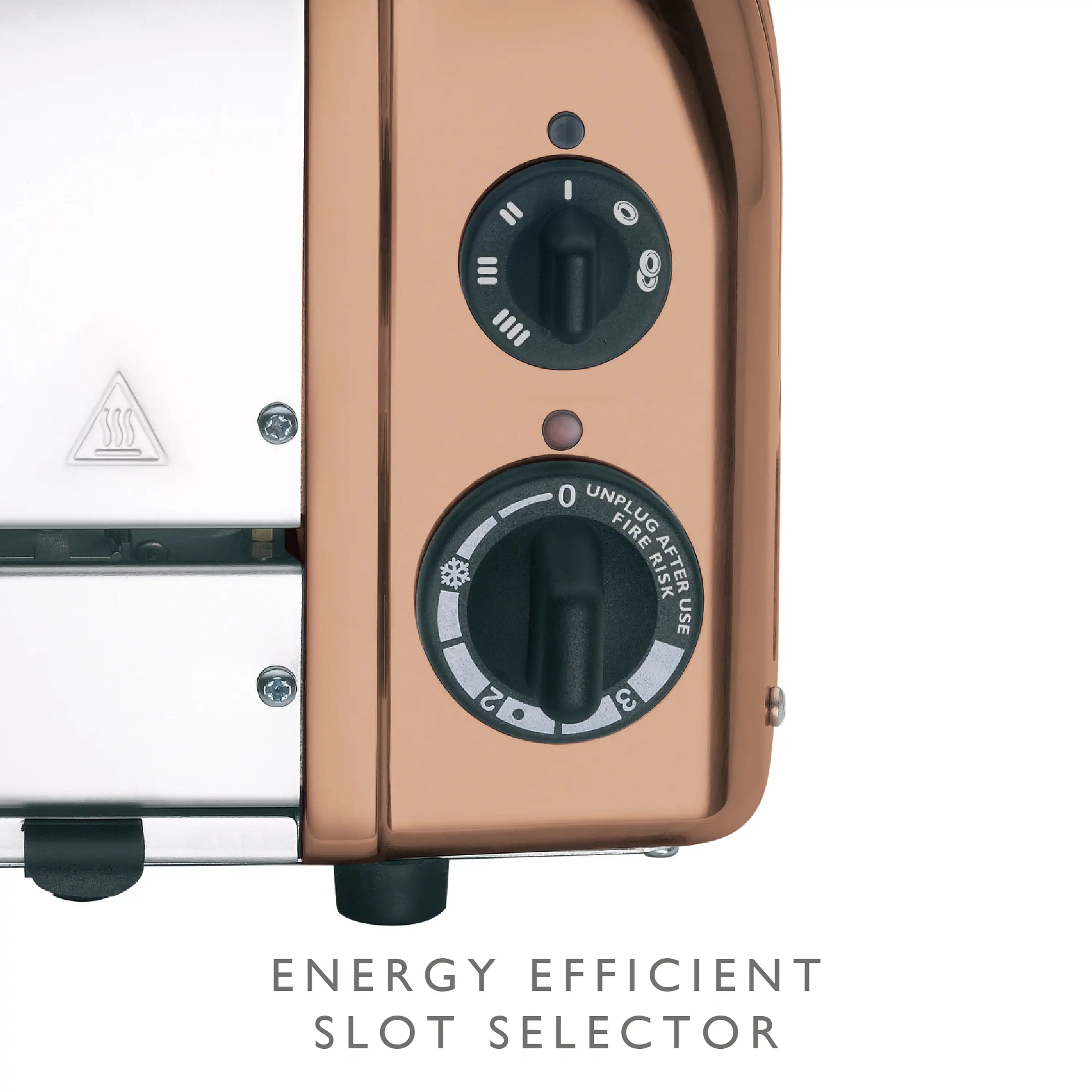 Copper 4-slice toaster with dial controls and slot selector knob
