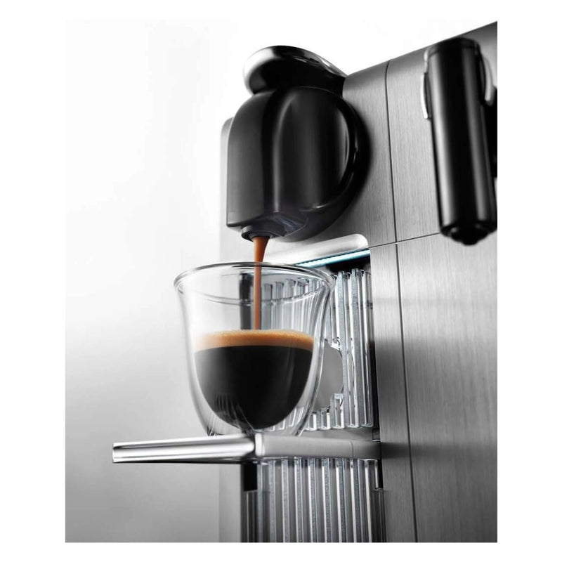 De'Longhi Nespresso Lattissima Pro Capsule Espresso/Cappuccino Machine in Brushed Aluminum and Black (EN750MB)